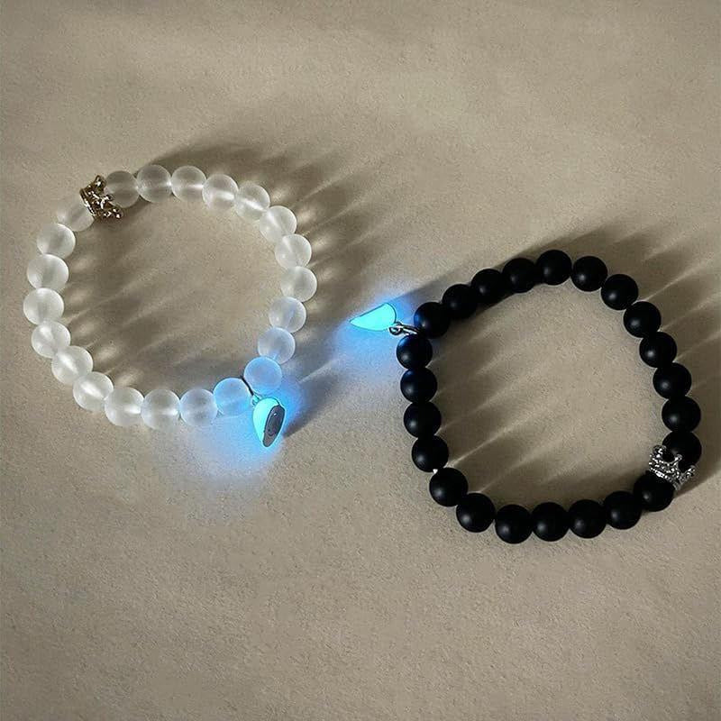 Bracelet de perles lumineux pour couple avec couronne et cœur - Lot de 2