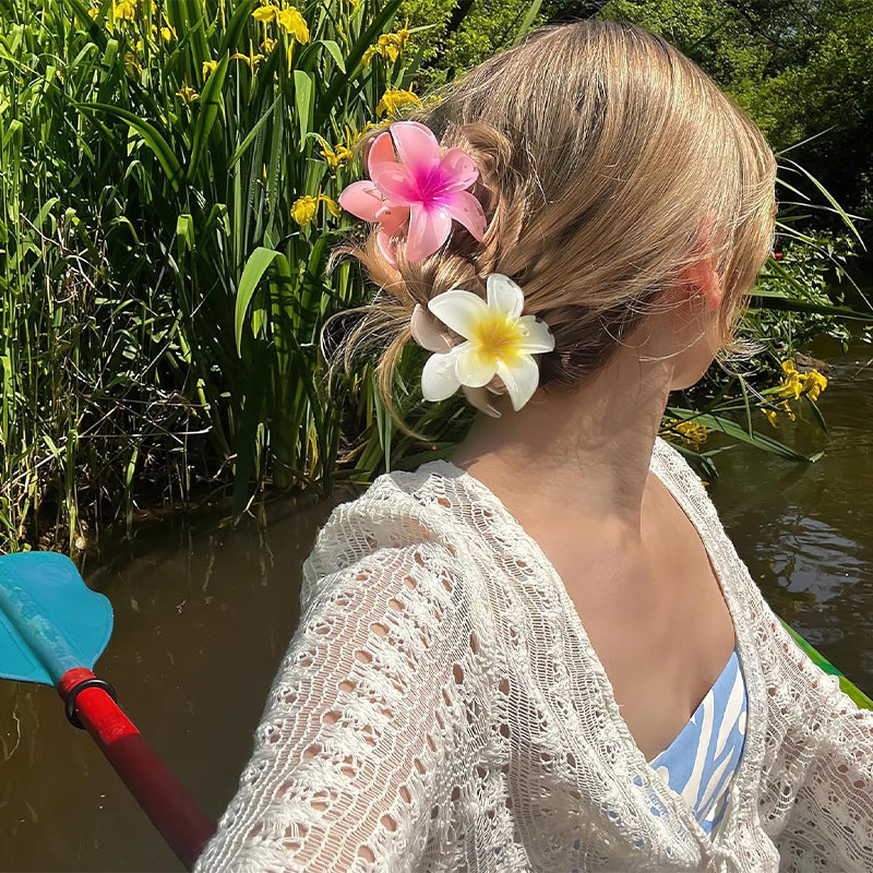 Barrette à cheveux fleur d'oeuf