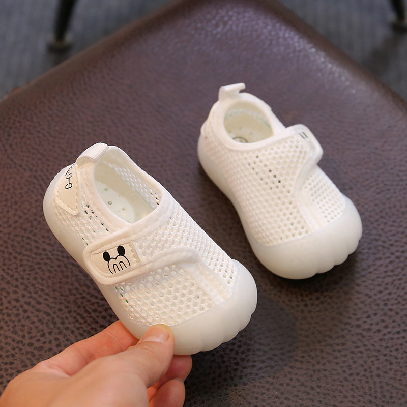 Chaussures antidérapantes en maille pour bébé