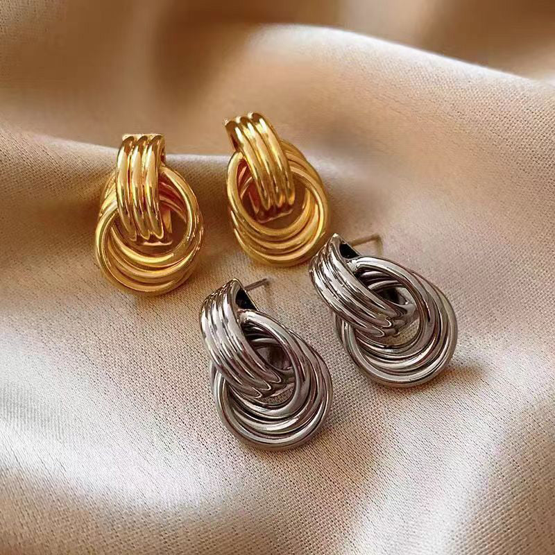 Boucles d'oreilles créoles multicouches pour femme