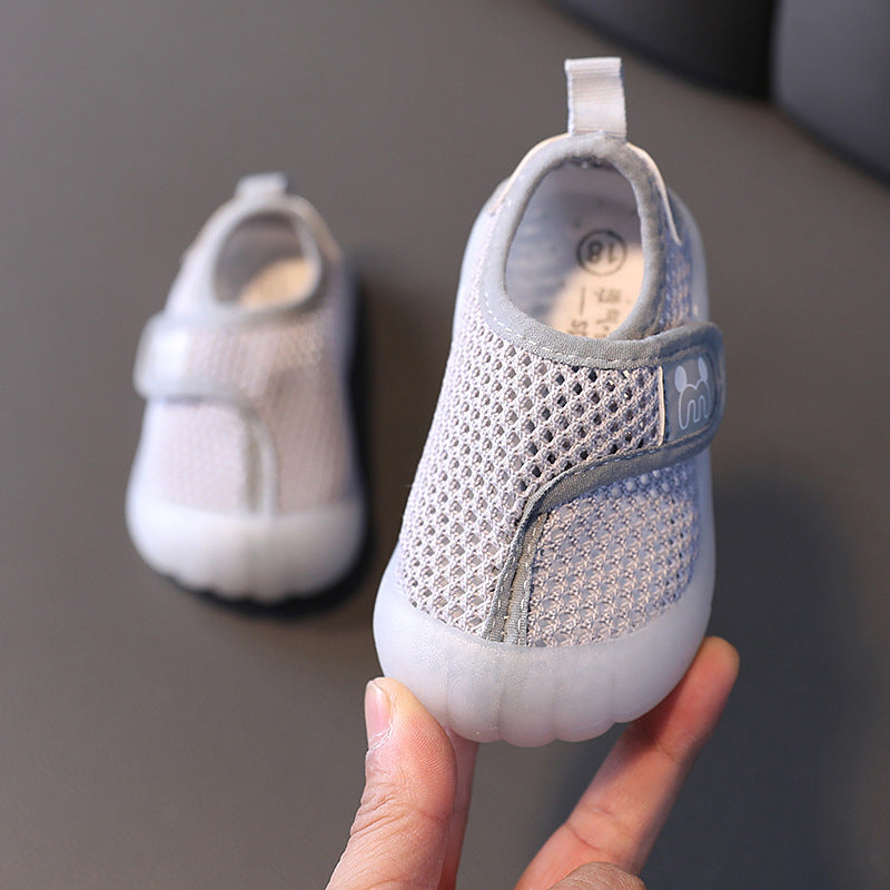 Chaussures antidérapantes en maille pour bébé